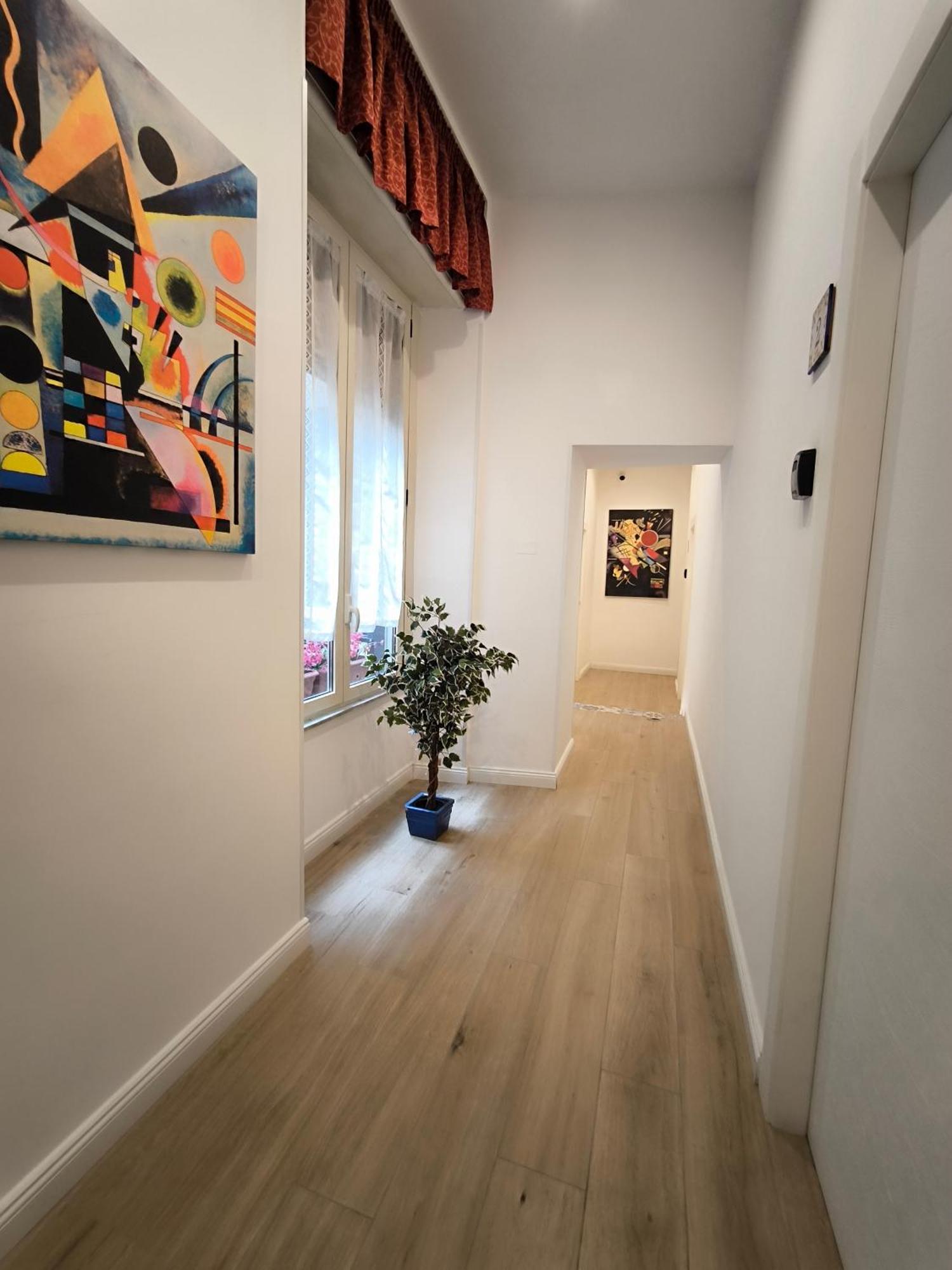 agorà singola con bagno privato adiacente Nápoles Exterior foto